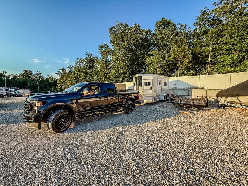 Side view of Bloomer trailer