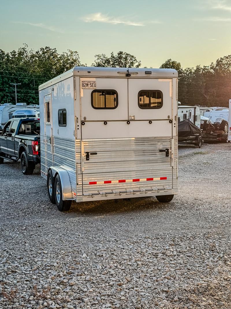 Rear shot of trailer with lights off.